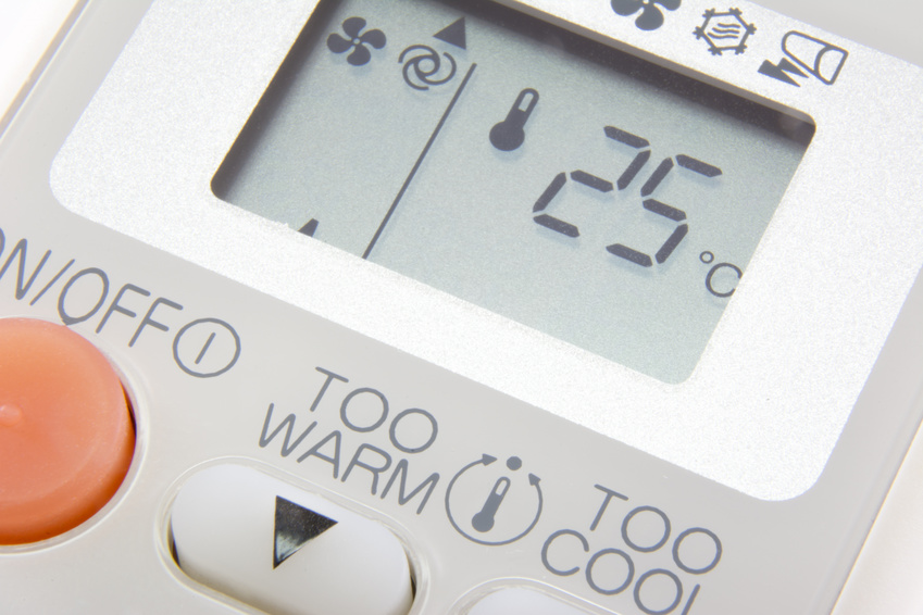 Установить температуру на 1. 25 Градусов на кондиционере для охлаждения помещения. Кондиционеры на обогрев до -25 градусов модели. Штука, настраивающая температуру в квартире. Set temperature.